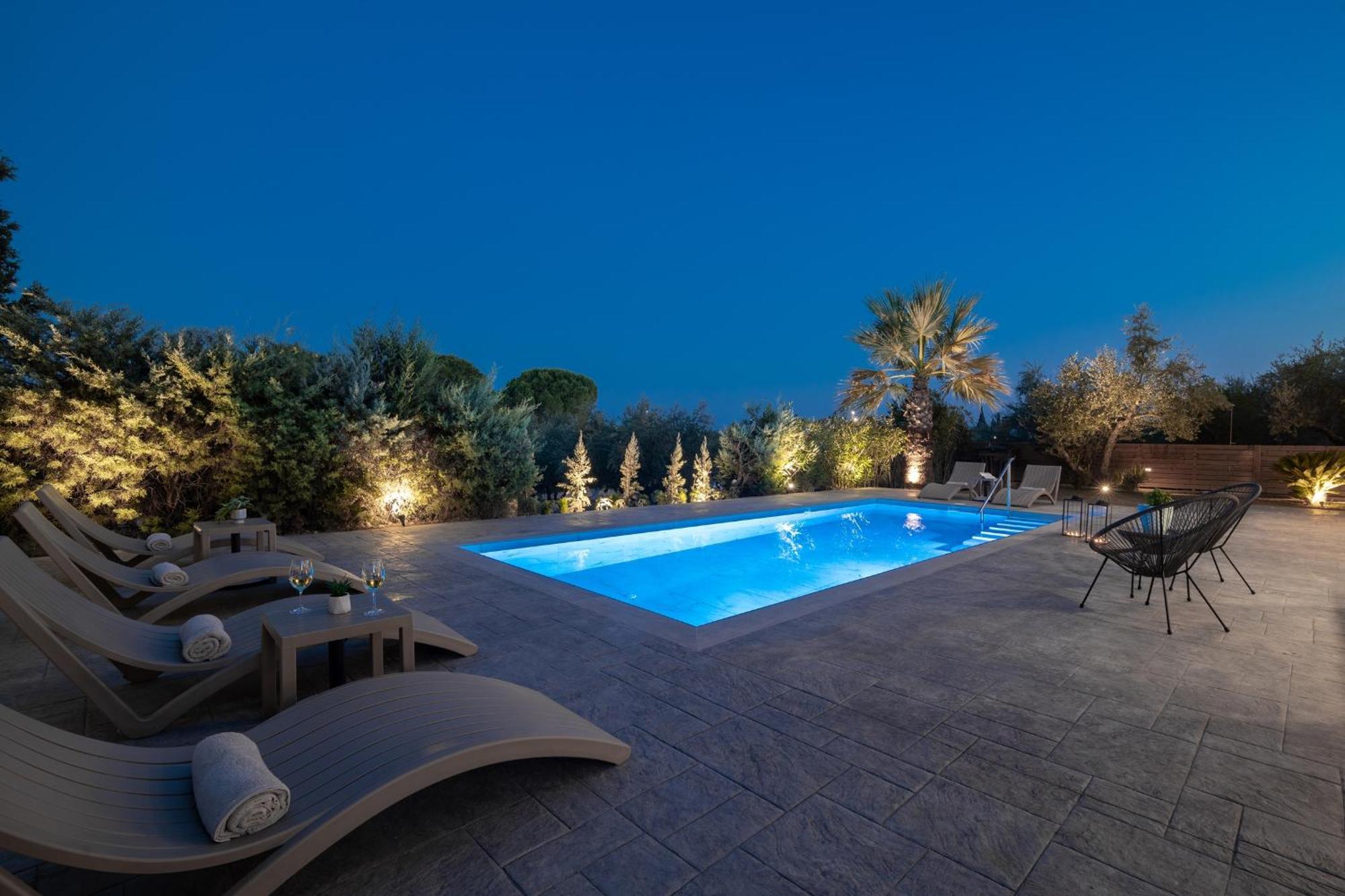 Altane Villa *